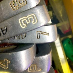 Allied Phoenix Golf Iron Set 7 Pc